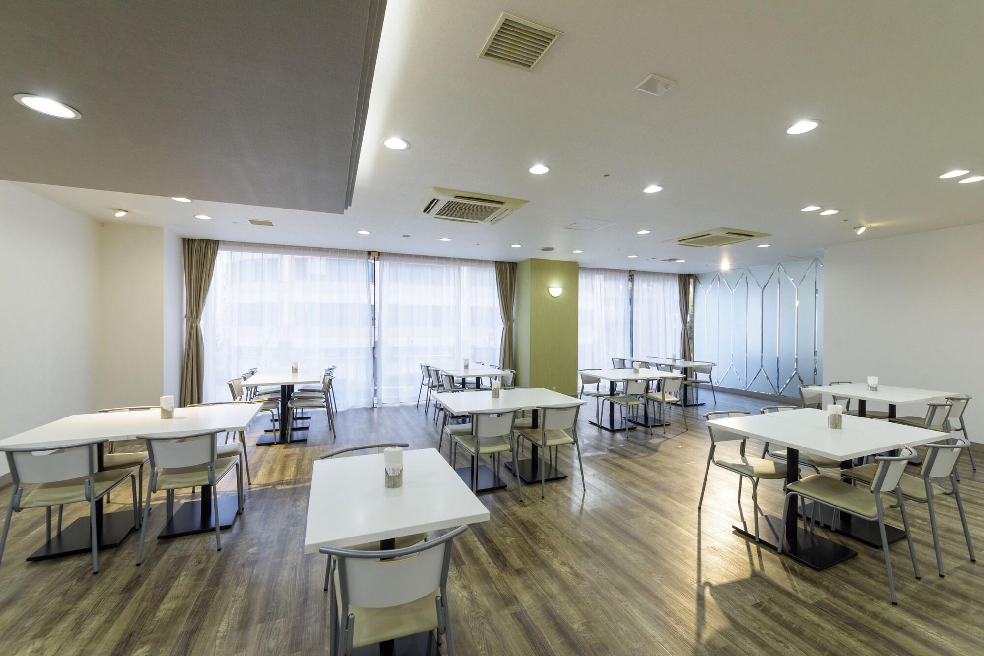 新大阪贝斯特韦斯特定留Plus酒店 外观 照片